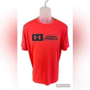 Mens Under Armour T-Shirt